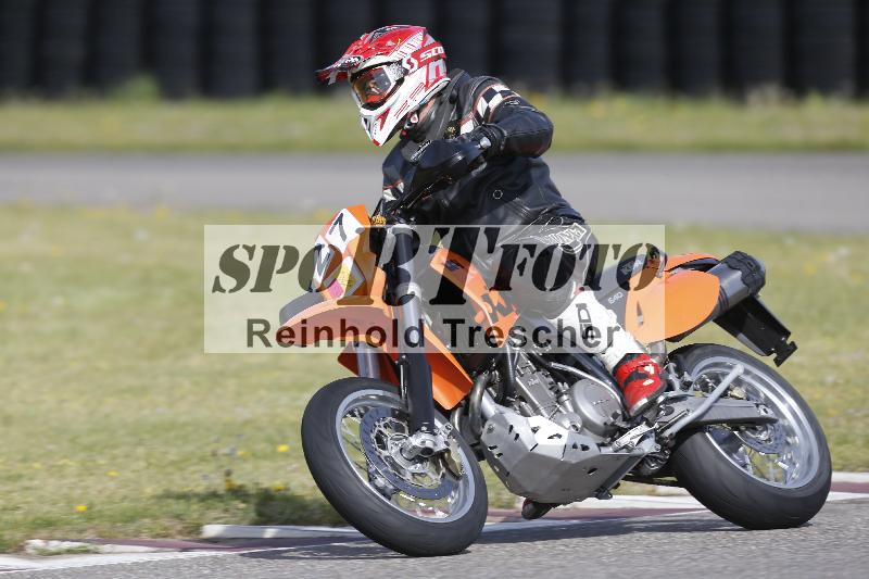 /08 17.04.2026  TZ Motorsport ADR/Gruppe gelb/27